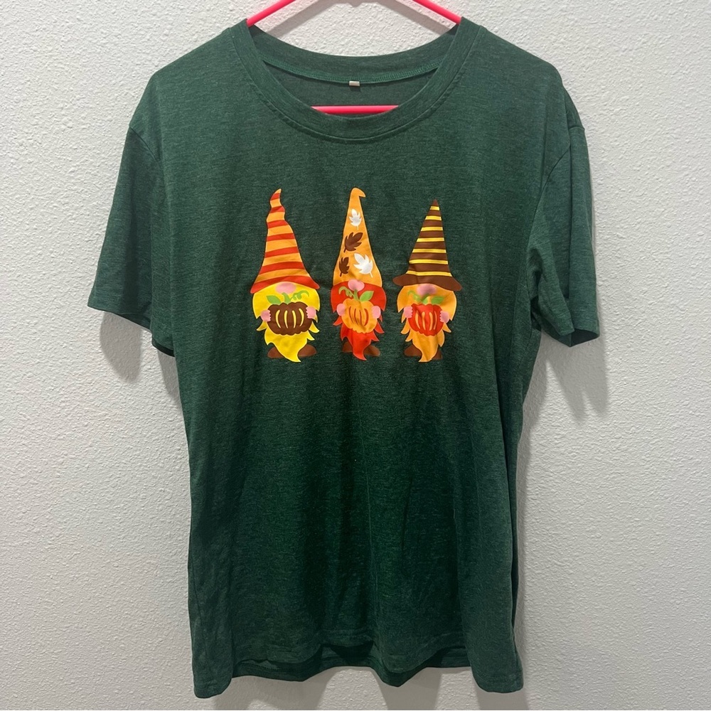 Fall Gnome Shirt L